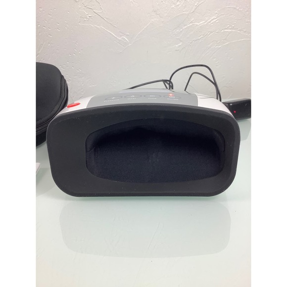 Breo ipalm520 Hand electronic massager with case & manual EUC - Picture 4 of 12